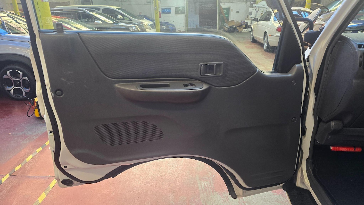 Used Mazda Bongo for sale - 77559413: Photo 12