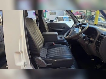 Used Mazda Bongo 2016 for sale - 77559413: Photo