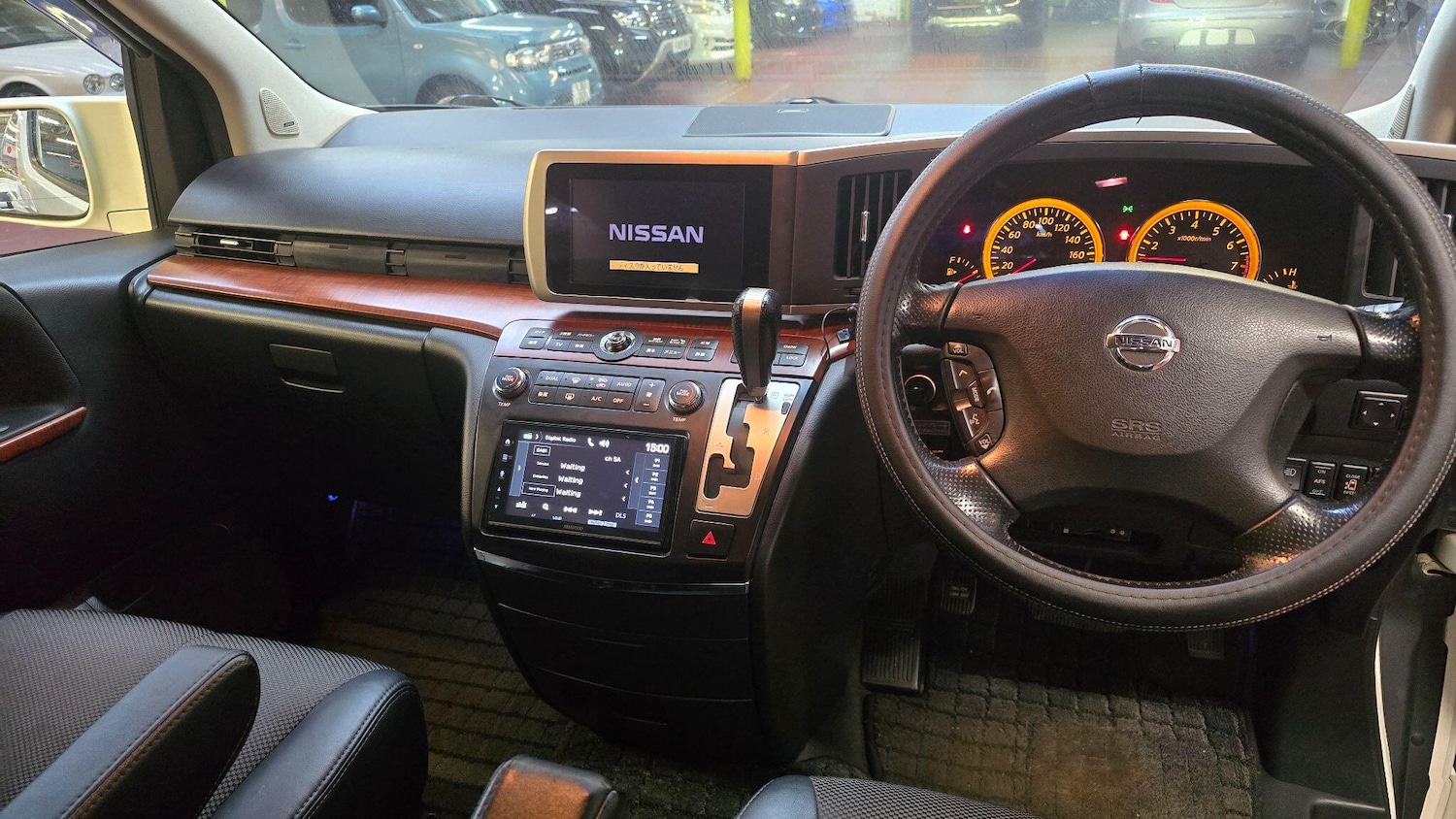 Used Nissan Elgrand 2025 for sale - 77496891: Photo 3