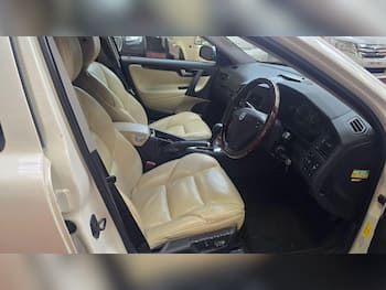 Used Volvo V70 2006 for sale - 79621838: Photo