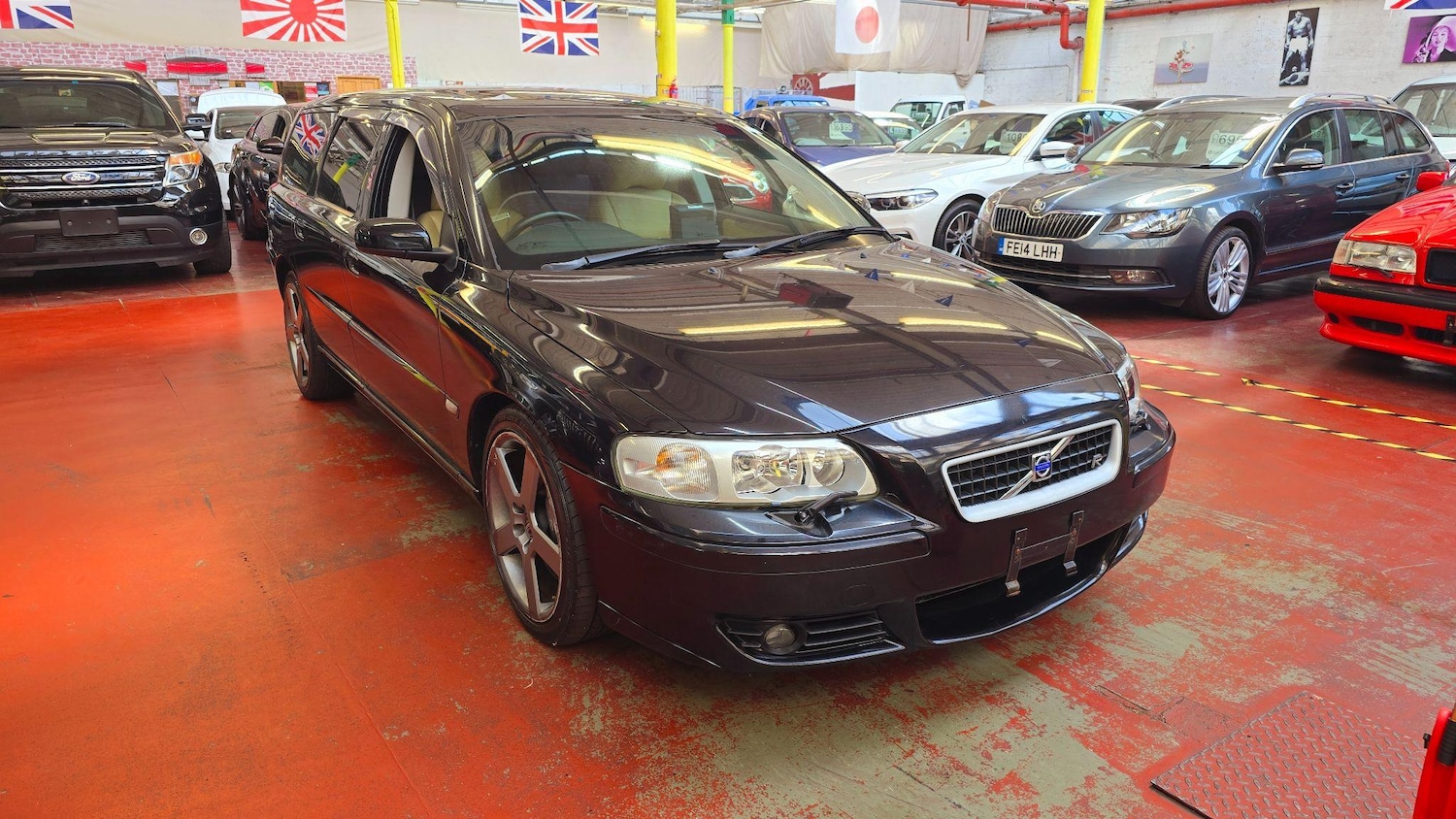 Used Volvo V70 2005 for sale - 76431978: Photo 3