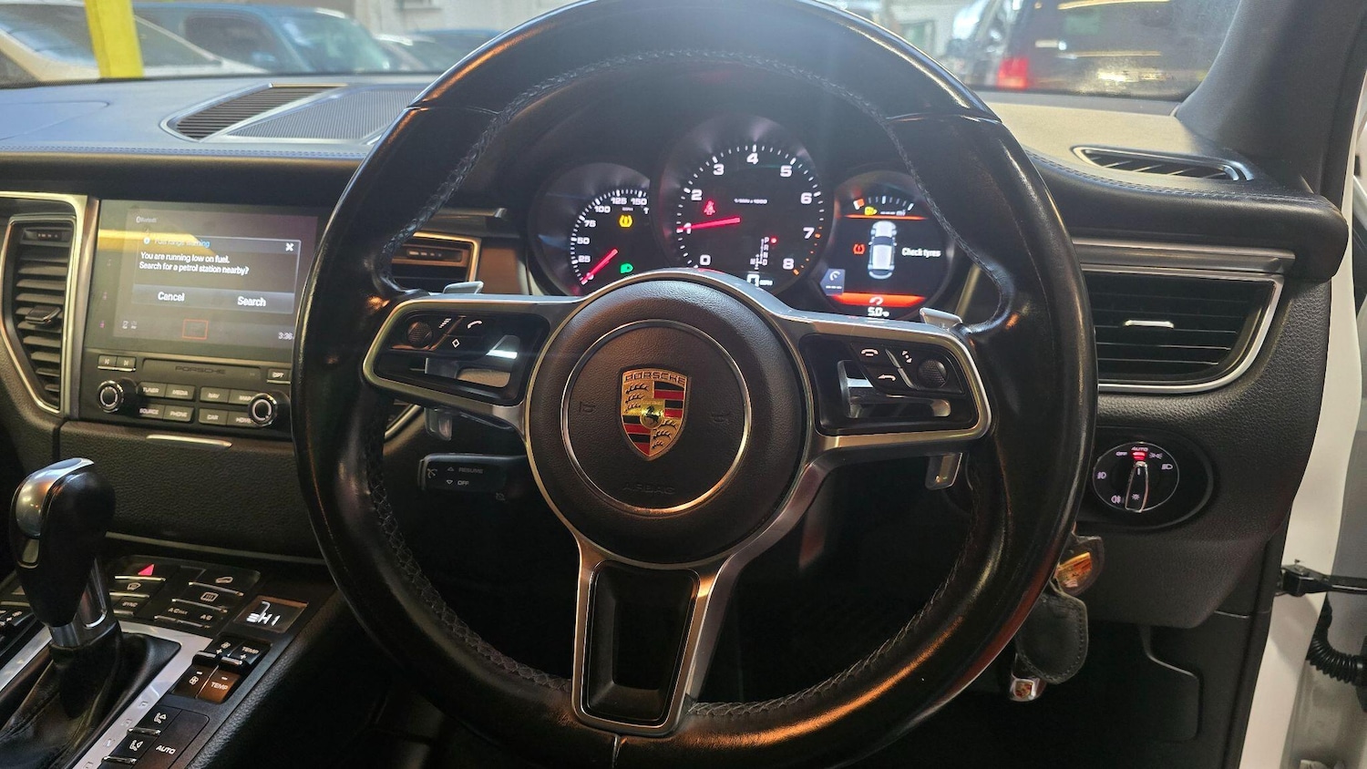 Used Porsche Macan 2018 for sale - 77386496: Photo 12