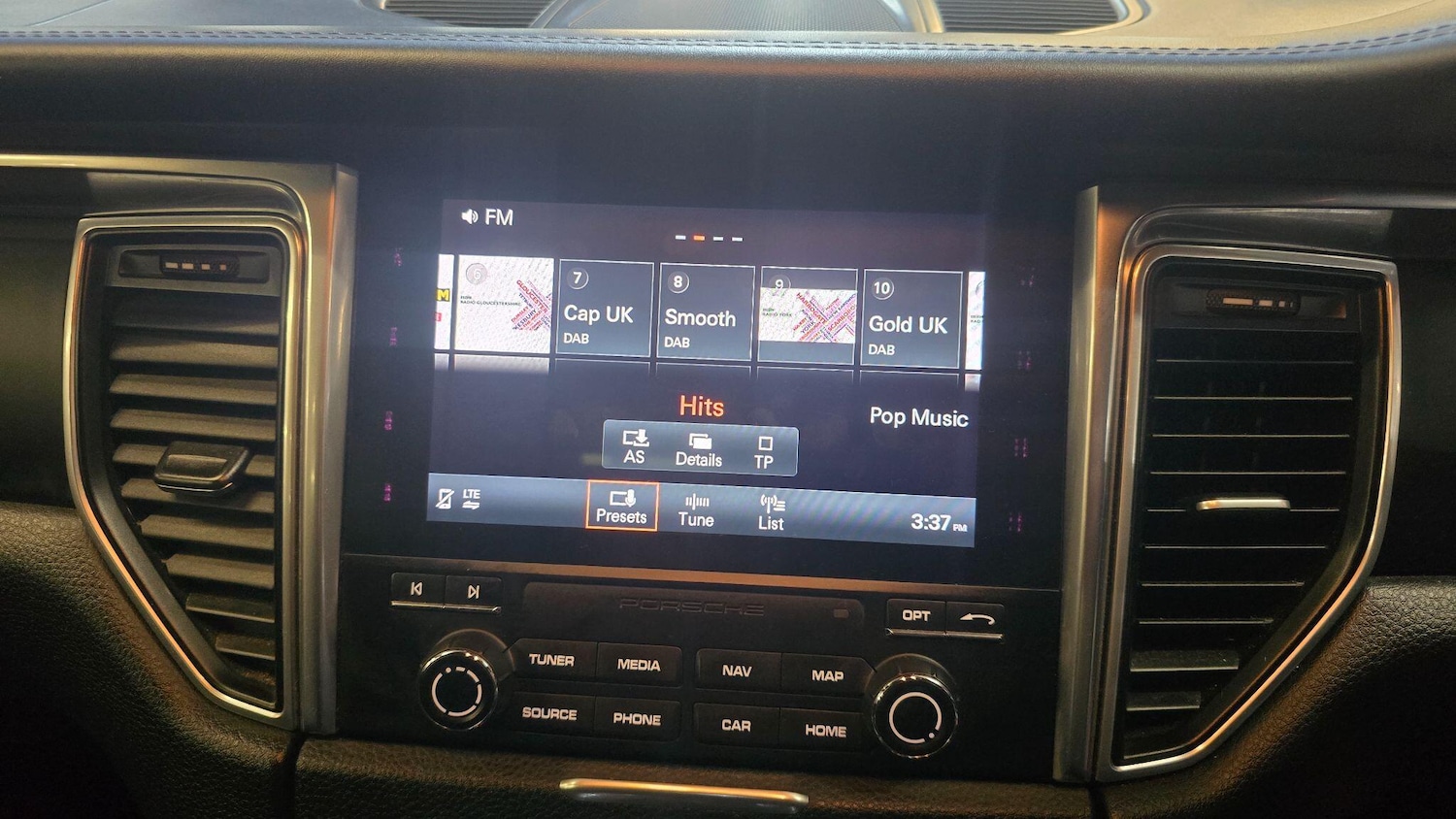 Used Porsche Macan 2018 for sale - 77386496: Photo 18