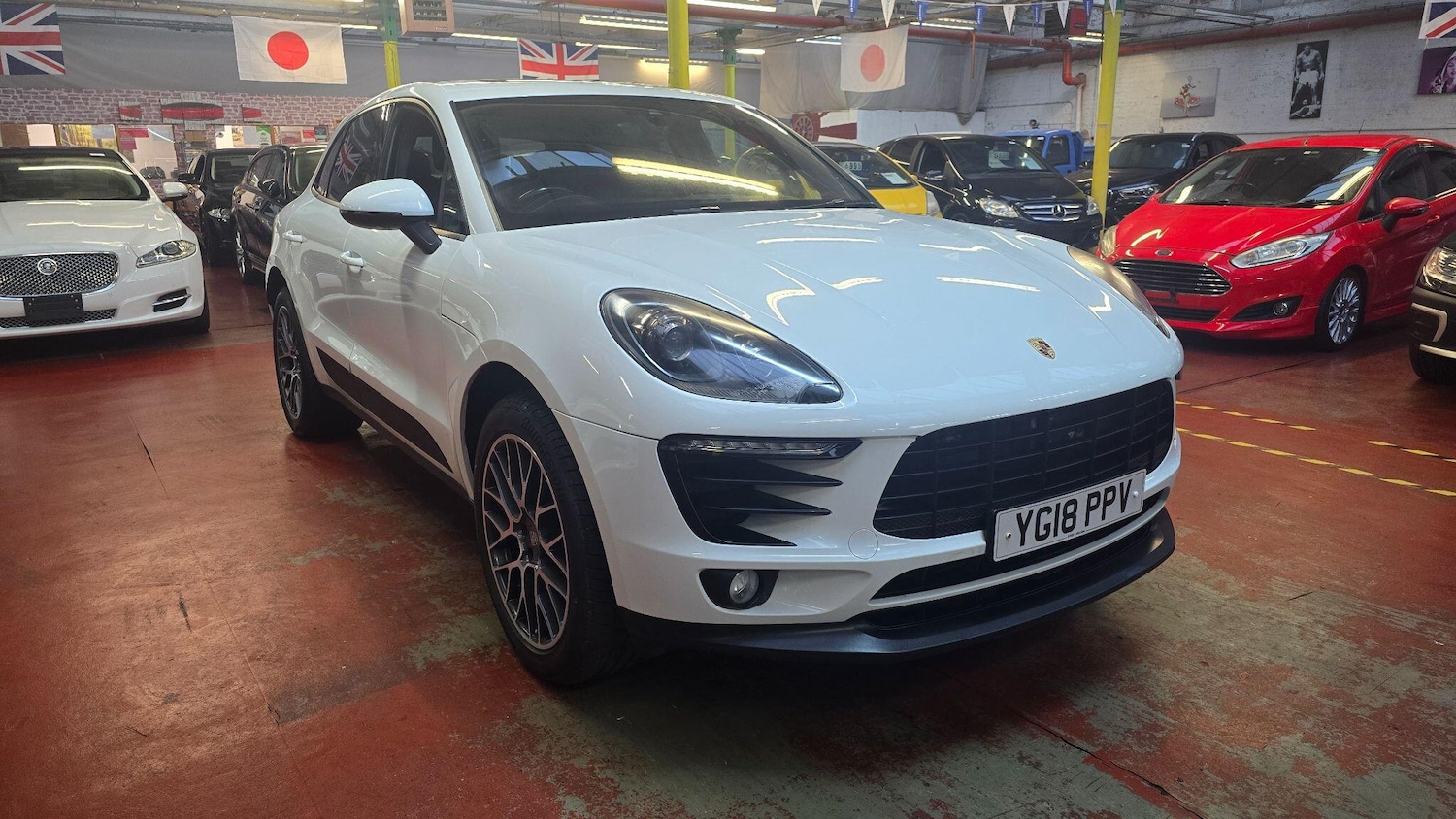 Used Porsche Macan 2018 for sale - 77386496: Photo 3