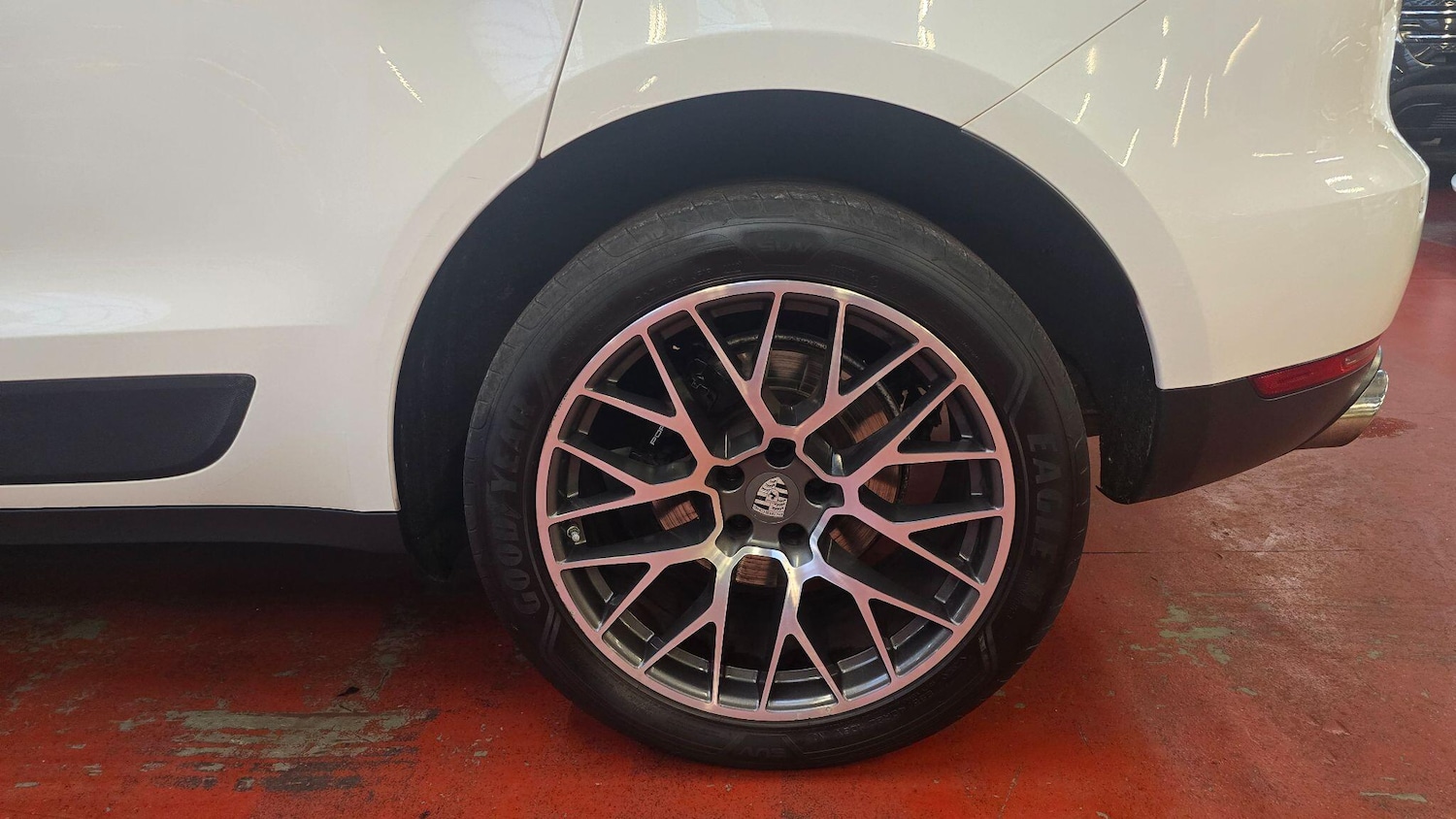 Used Porsche Macan 2018 for sale - 77386496: Photo 52