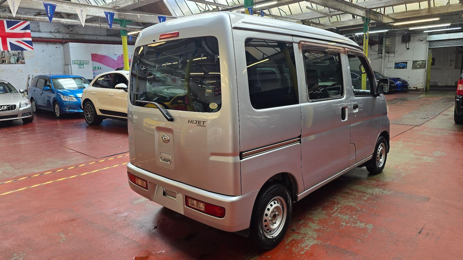 Used Daihatsu Hijet for sale - 77396235: Photo 29