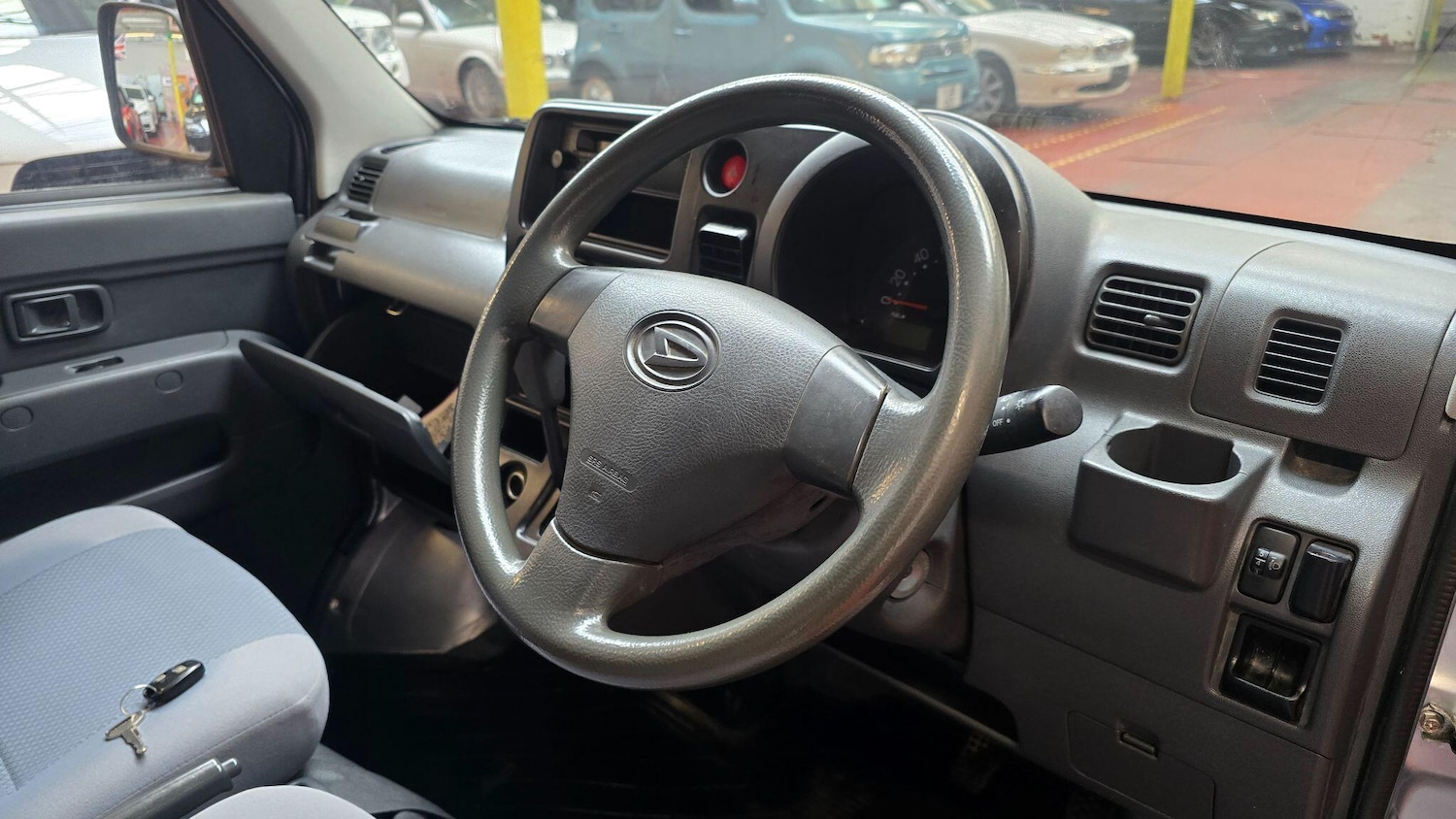 Used Daihatsu Hijet for sale - 77396235: Photo 8