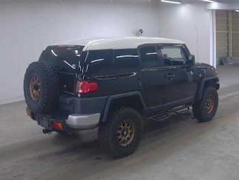 Used Toyota FJ Cruiser 2011 for sale - 78058550: Photo