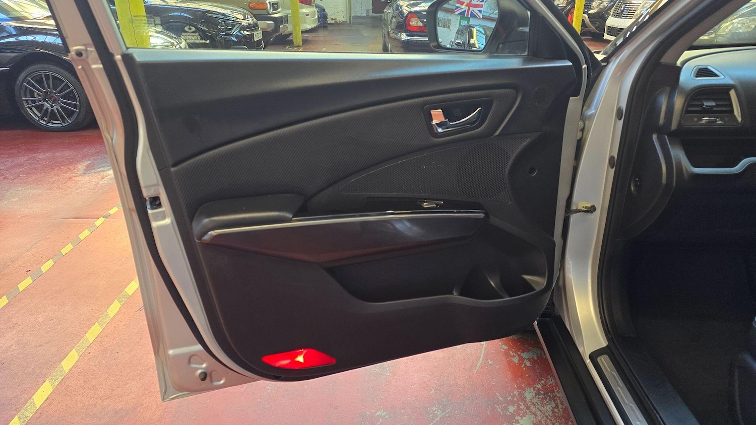 Used Ssangyong Tivoli 2017 for sale - 77957737: Photo 17