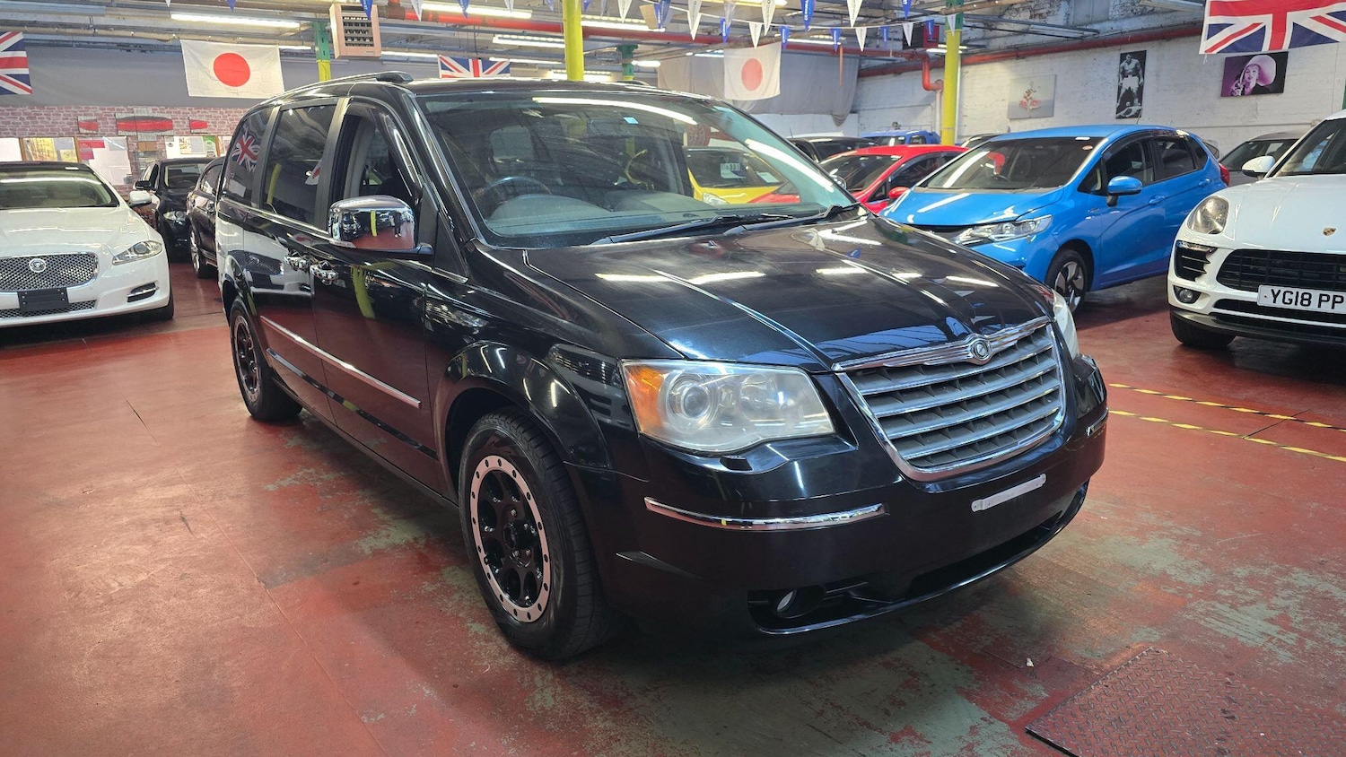 Used Chrysler Grand Voyager for sale - 77808745: Photo 3