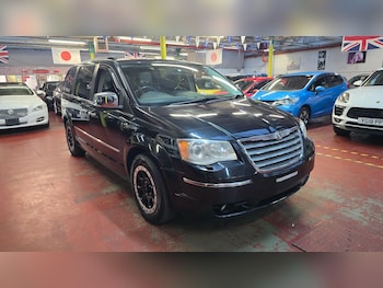 Used Chrysler Grand Voyager 2010 for sale - 77808745: Photo