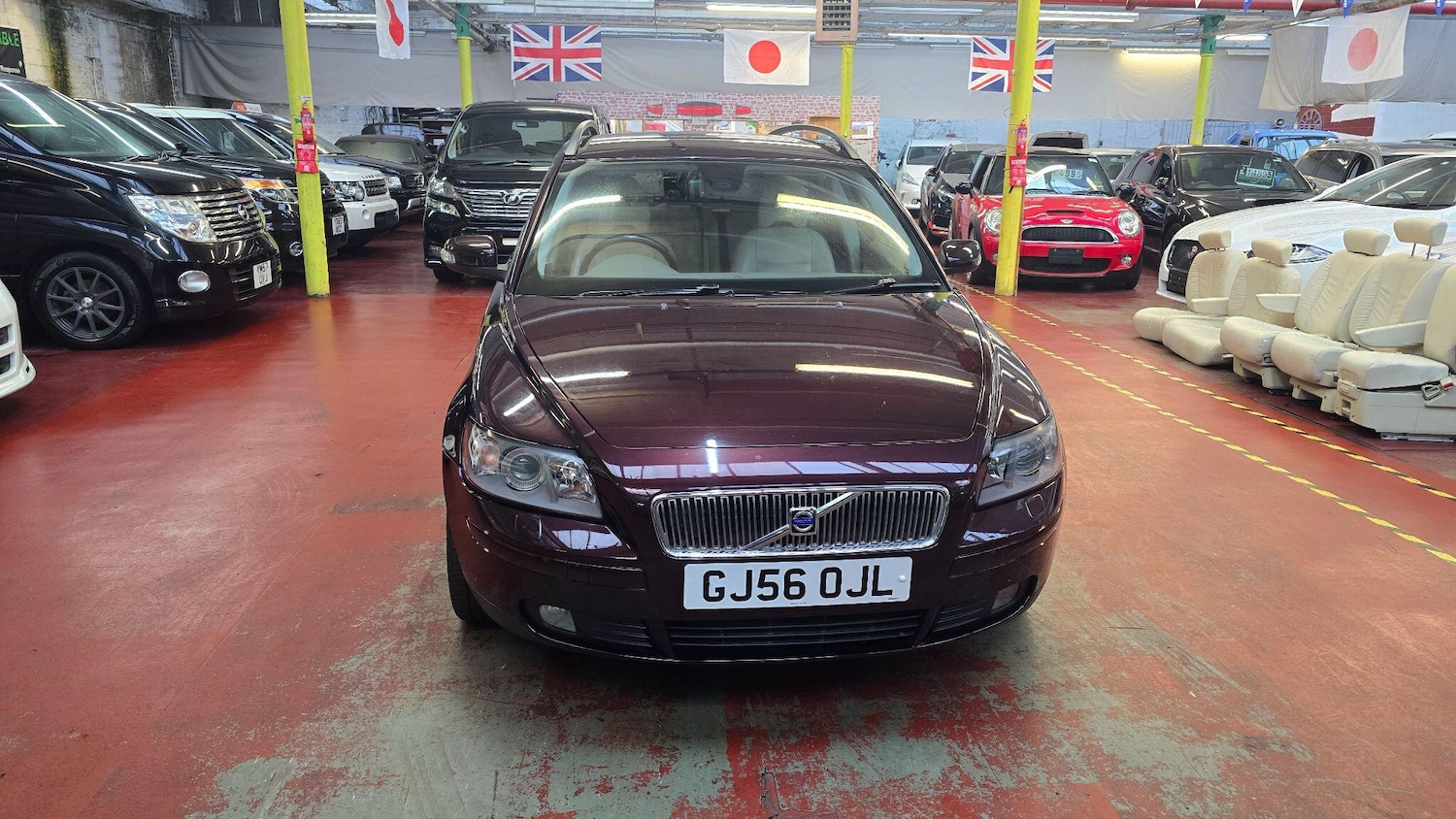 Used Volvo V50 2006 for sale - 76994088: Photo 2