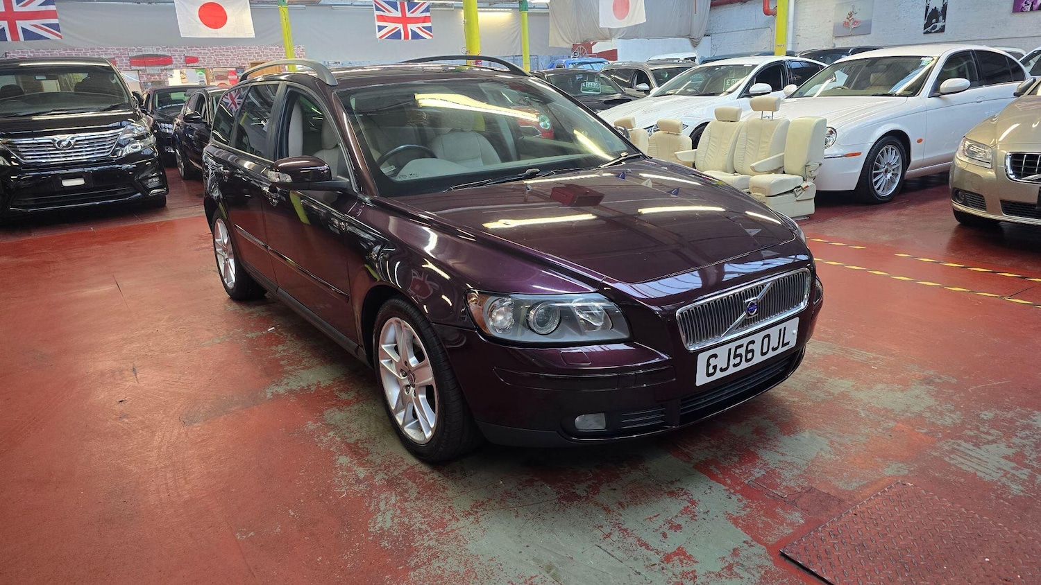 Used Volvo V50 2006 for sale - 76994088: Photo 3