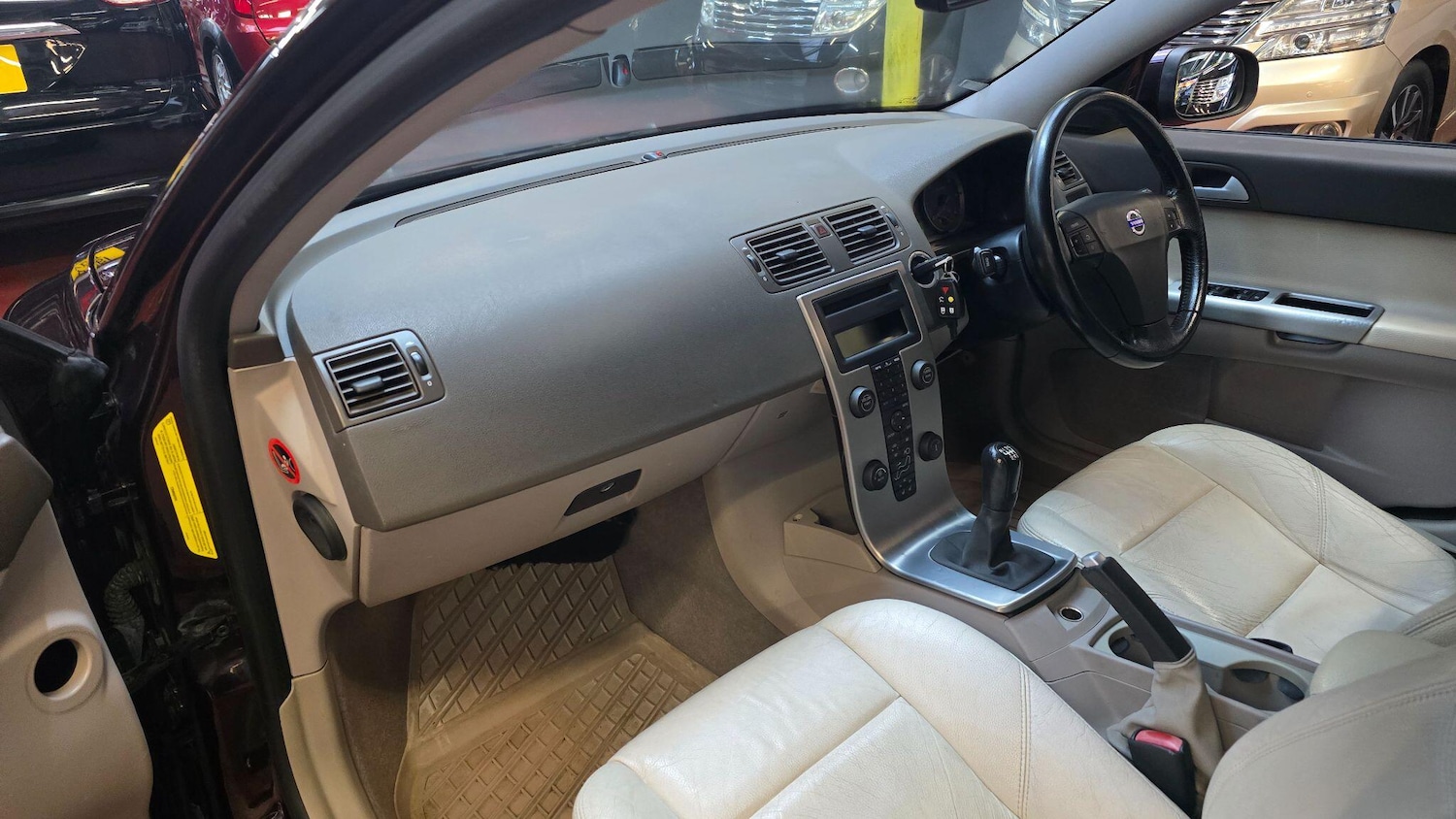 Used Volvo V50 2006 for sale - 76994088: Photo 4