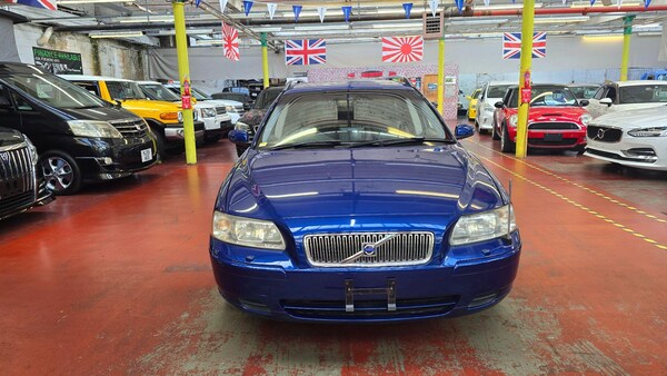 Used Volvo V70 for sale - 75153339: Photo 19
