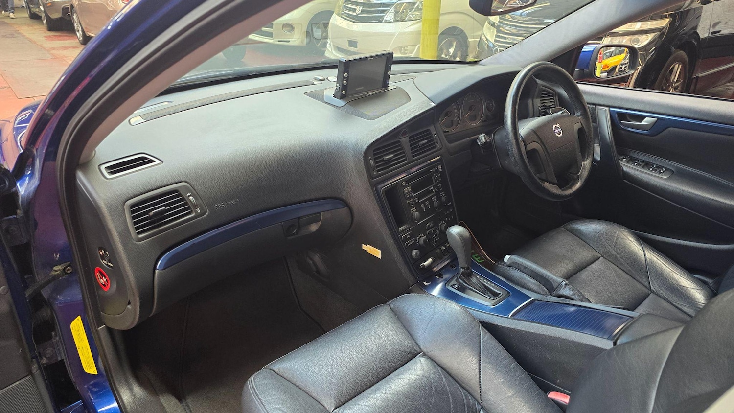 Vehicle 4