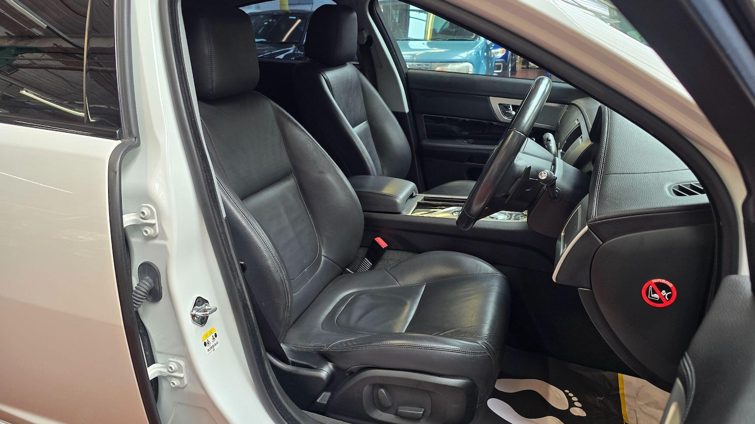 Used Jaguar XF 2025 for sale - 76988965: Photo 16