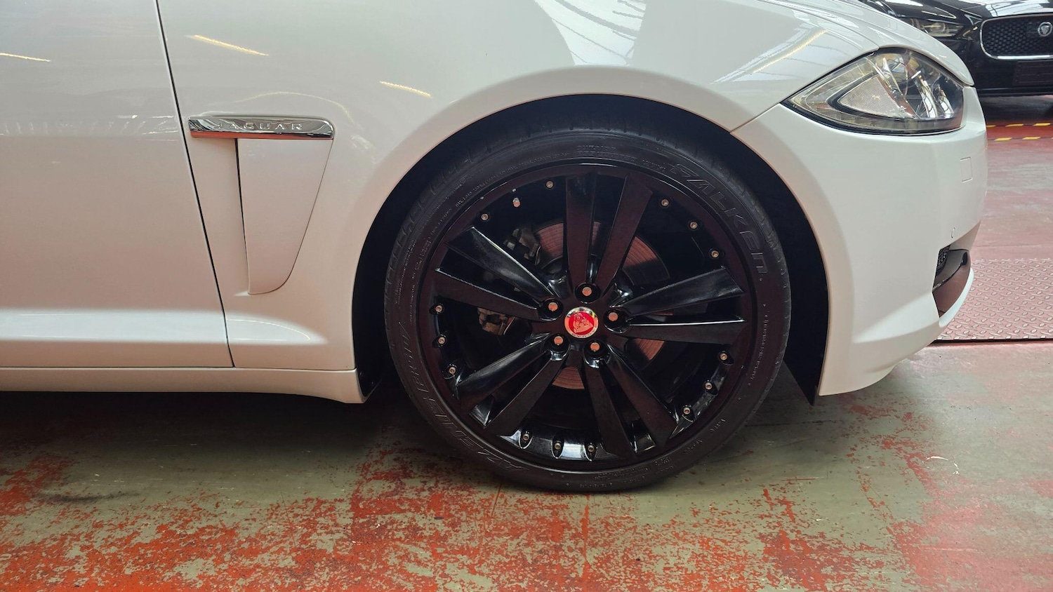 Used Jaguar XF 2025 for sale - 76988965: Photo 43