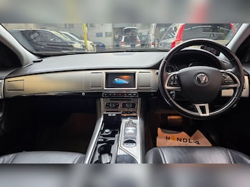 Used Jaguar XF 2014 for sale - 76988965: Photo