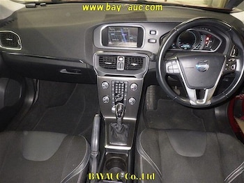 Used Volvo V40 2014 for sale - 77939673: Photo