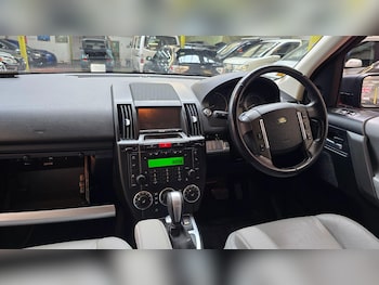 Used Land Rover Freelander 2 2010 for sale - 75756272: Photo