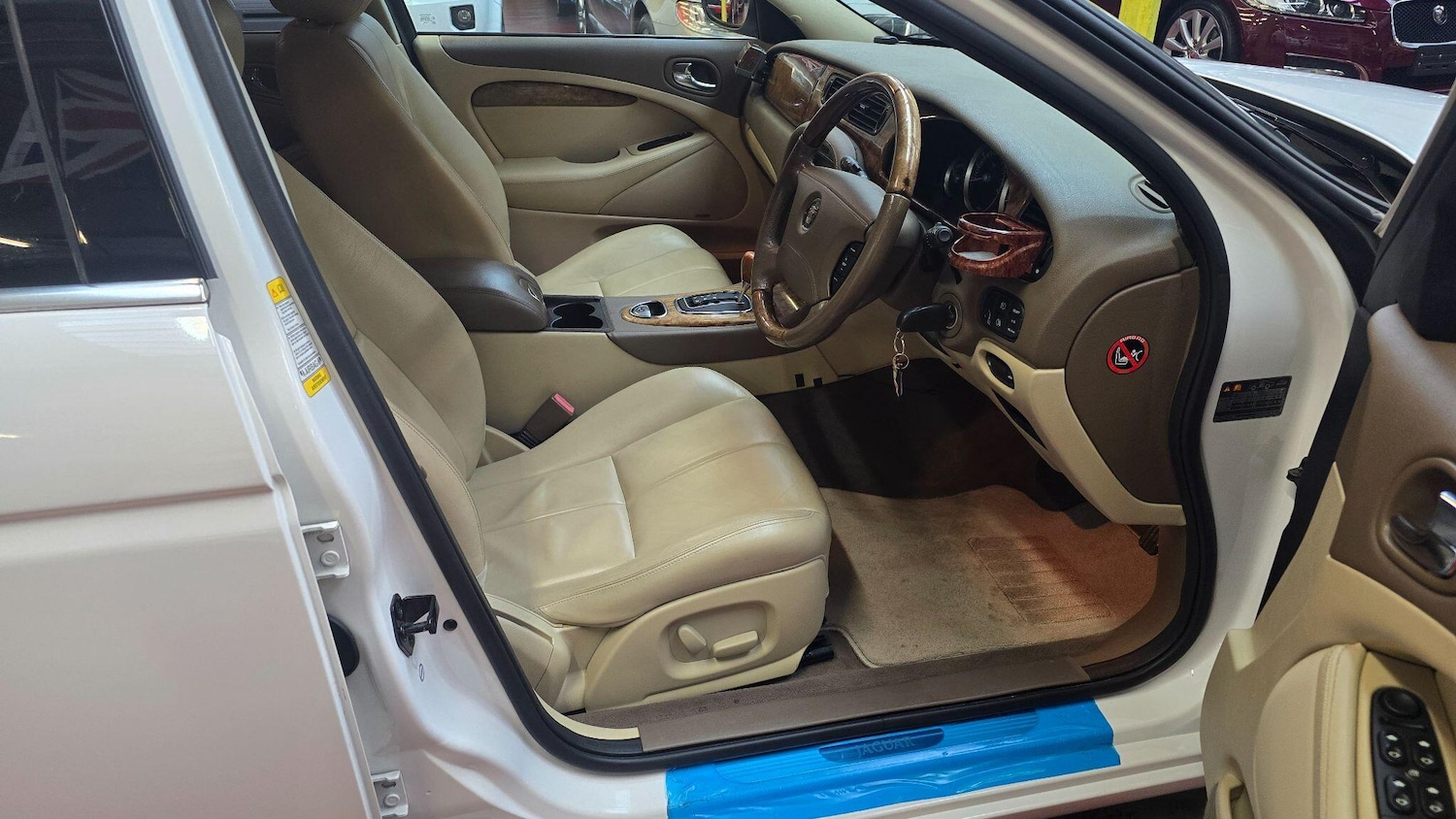 Used Jaguar S-Type 2025 for sale - 76987924: Photo 18