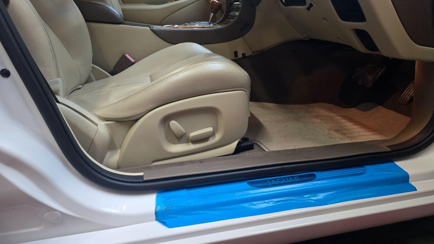 Used Jaguar S-Type 2025 for sale - 76987924: Photo 19