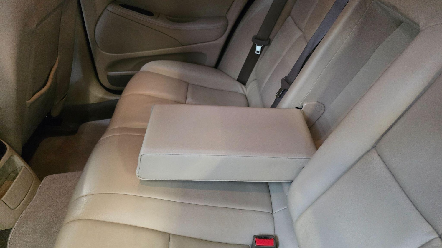 Used Jaguar S-Type 2025 for sale - 76987924: Photo 29