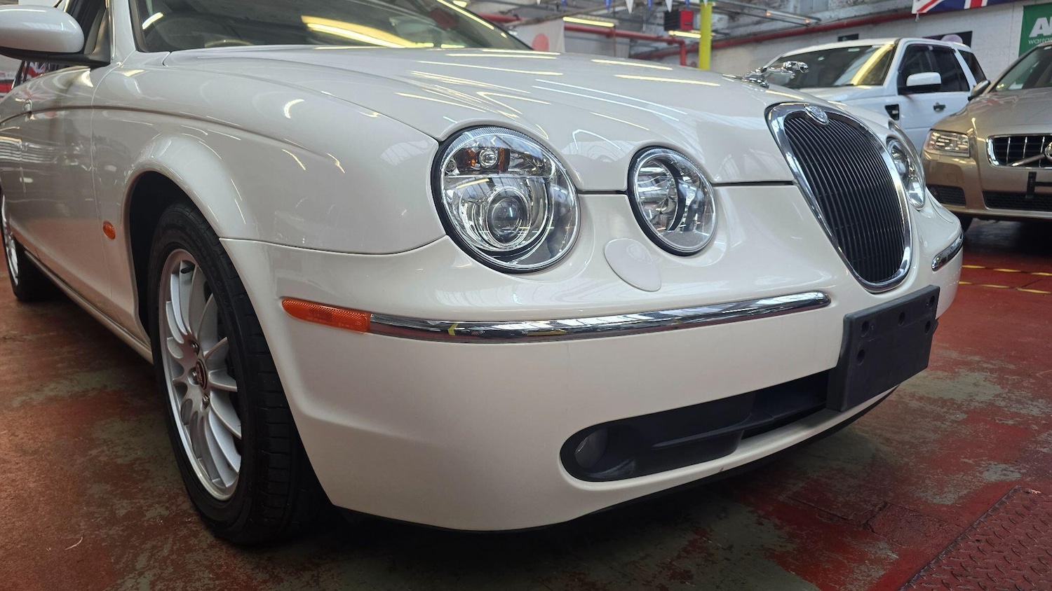 Used Jaguar S-Type 2025 for sale - 76987924: Photo 36