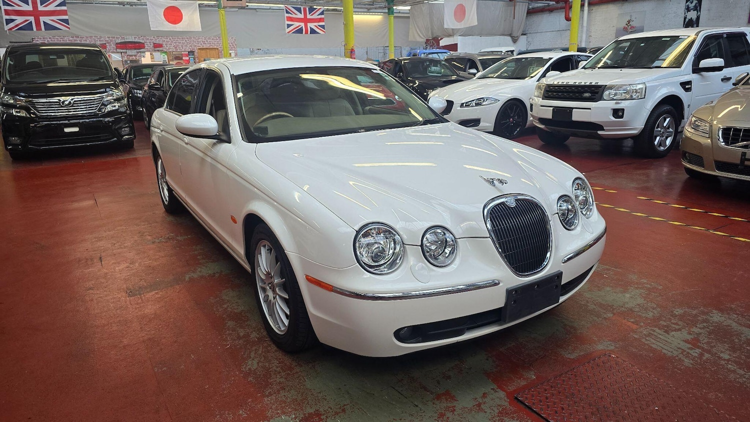 Used Jaguar S-Type 2025 for sale - 76987924: Photo 38