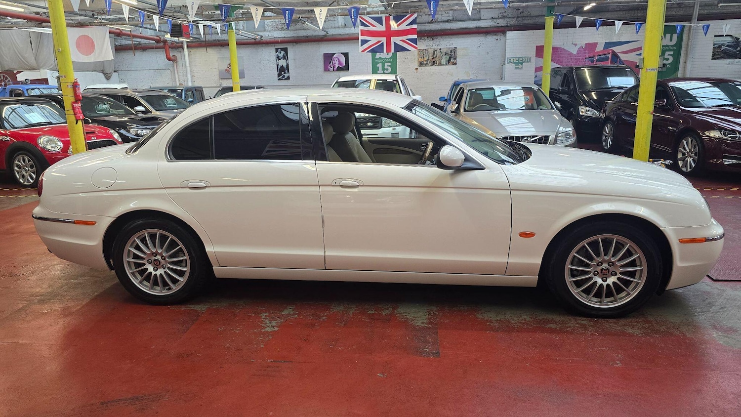 Used Jaguar S-Type 2025 for sale - 76987924: Photo 39