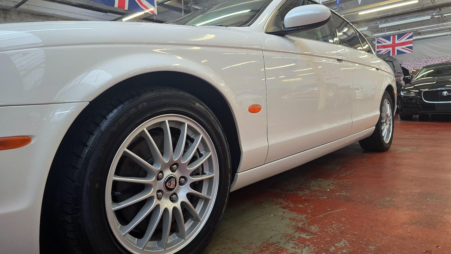 Used Jaguar S-Type 2025 for sale - 76987924: Photo 50