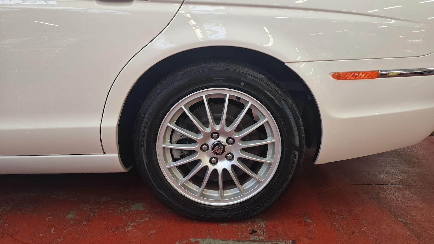 Used Jaguar S-Type 2025 for sale - 76987924: Photo 64