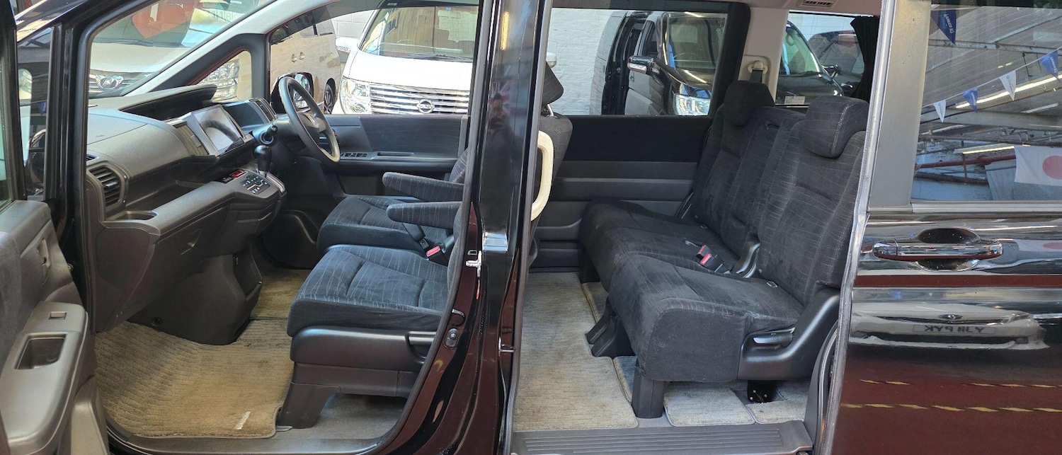 Used Honda Stepwagon 2023 for sale - 77852886: Photo 10