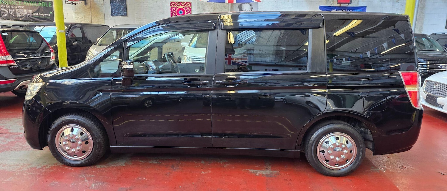 Used Honda Stepwagon 2023 for sale - 77852886: Photo 19