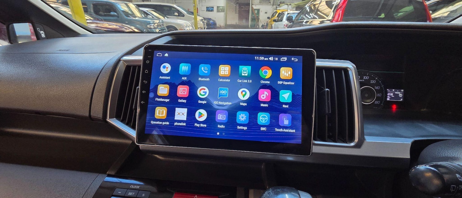 Used Honda Stepwagon 2023 for sale - 77852886: Photo 4