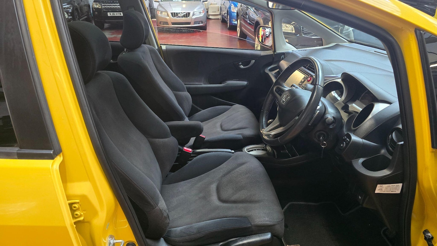 Used Honda Fit 2025 for sale - 77254877: Photo 6