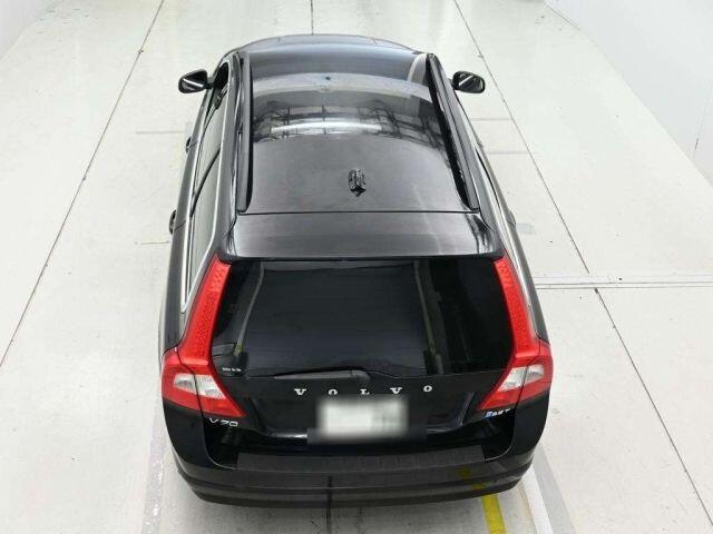 Used Volvo V70 for sale - 77939413: Photo 9