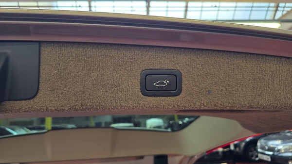 Used Volvo V70 for sale - 76214899: Photo 19
