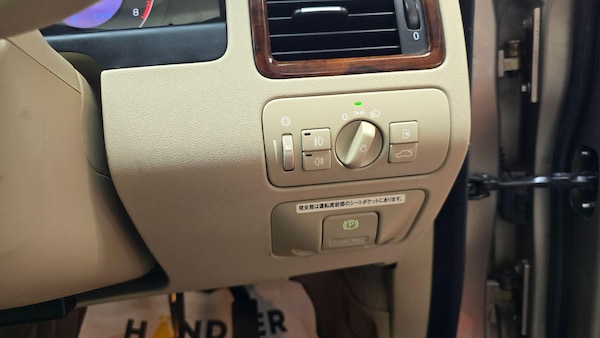 Used Volvo V70 for sale - 76214899: Photo 7