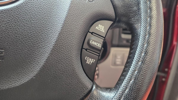 Used Kia Sedona 2011 for sale - 75388453: Photo 10