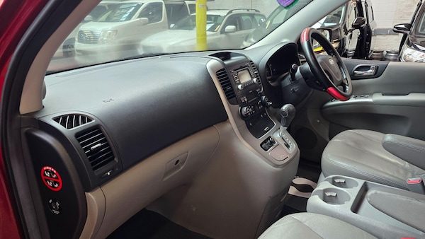 Used Kia Sedona 2011 for sale - 75388453: Photo 12