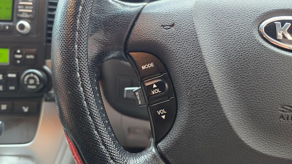 Used Kia Sedona 2011 for sale - 75388453: Photo 13