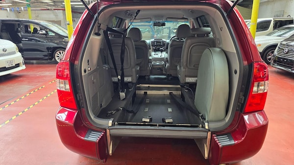 Used Kia Sedona 2011 for sale - 75388453: Photo 19