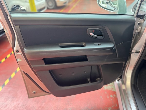 Used Honda Stepwagon 2008 for sale - 74935500: Photo 41