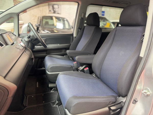 Used Honda Stepwagon 2008 for sale - 74935500: Photo 43
