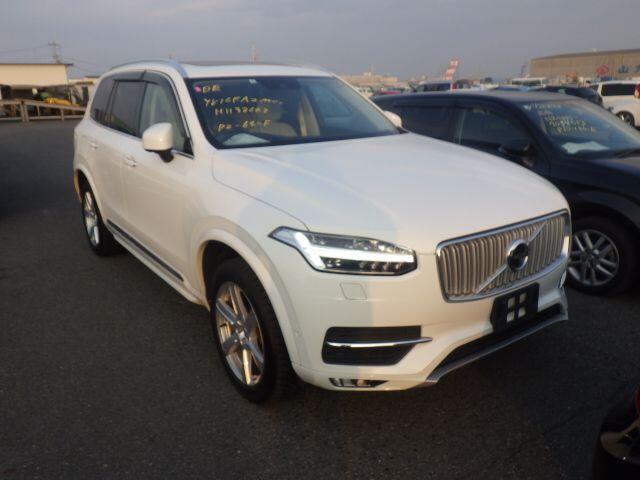 Used Volvo XC90 for sale - 78020317: Photo 2