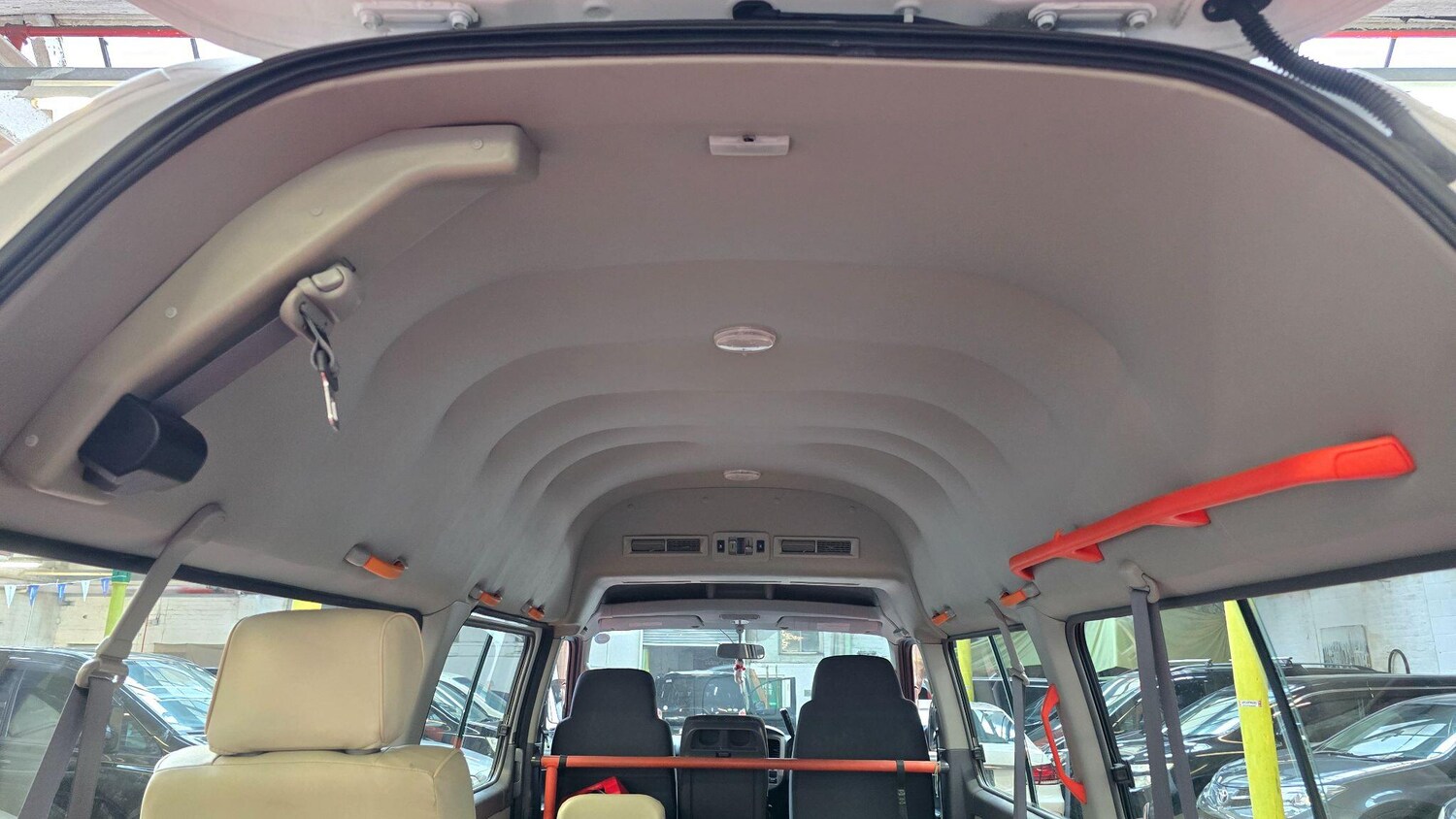 Used Nissan Elgrand for sale - 76152518: Photo 25