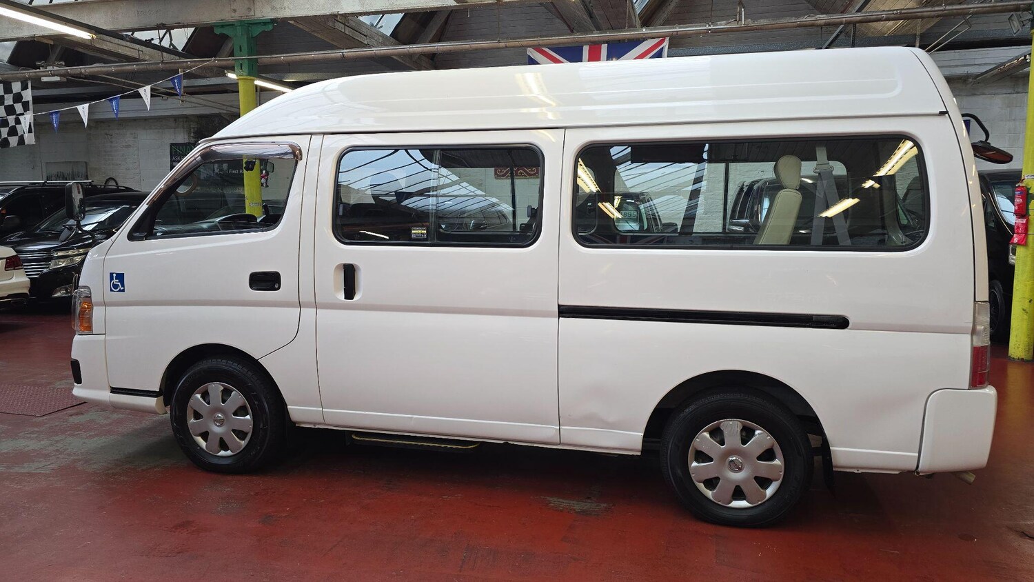Used Nissan Elgrand for sale - 76152518: Photo 33