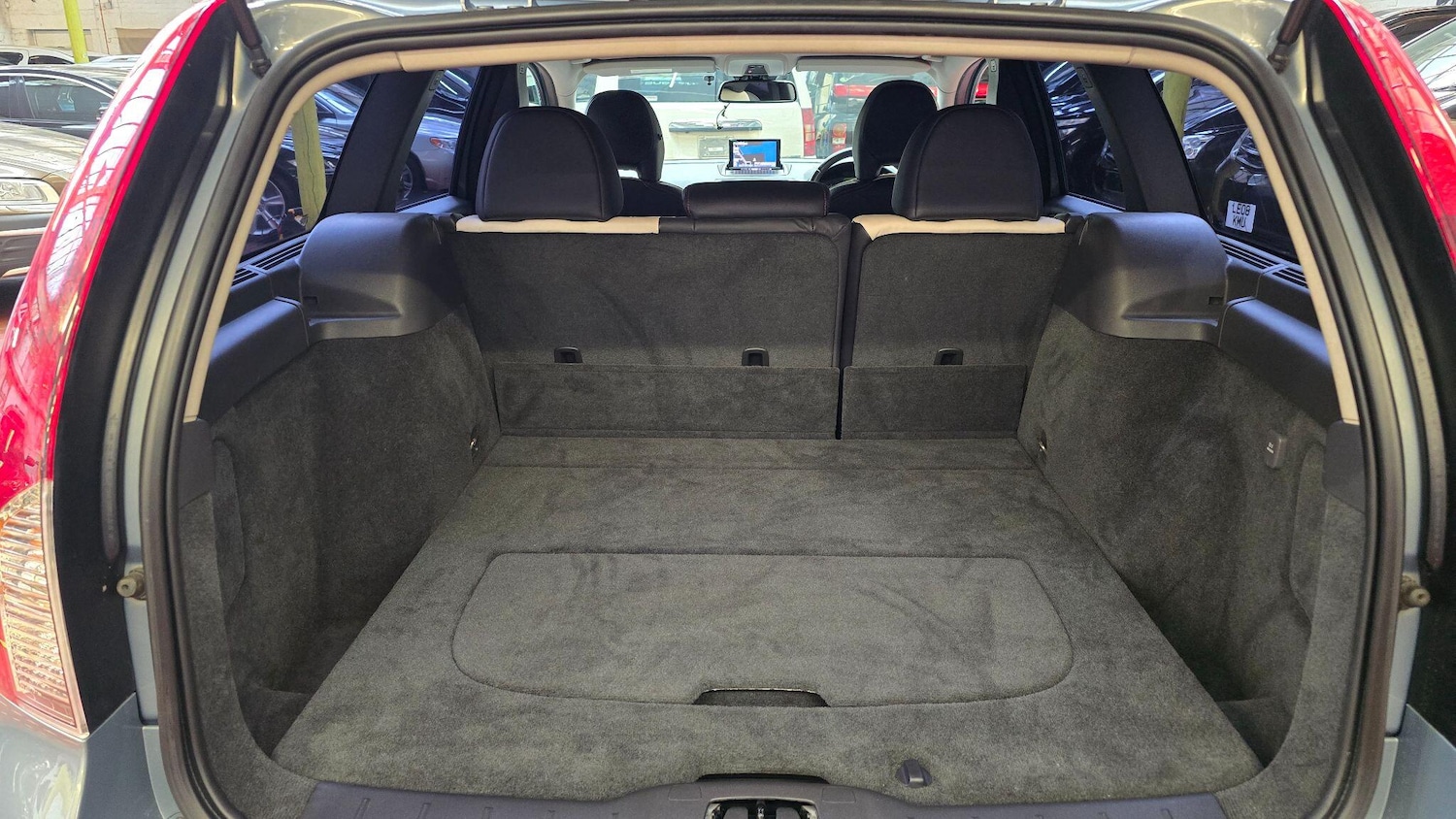 Vehicle 29